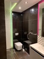 Kúpeľňa v ubytovaní Apartament ONE ogródek i parking