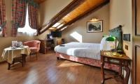 TV a/nebo společenská místnost v ubytování Best Western Hotel Piemontese