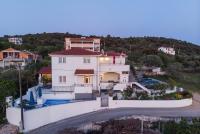 Bazén v ubytování Apartment Villa Octopus nebo v jeho okolí
