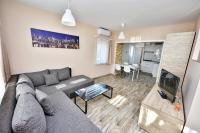 Posedenie v ubytovaní Panoráma City Apartman