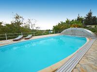 Bazén v ubytovaní Holiday Home Lilić by Interhome alebo v jeho blízkosti