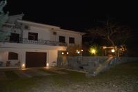 The building in which the holiday home is located