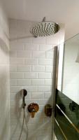 A bathroom at APARTAMENTOS EL POZO AMARGO