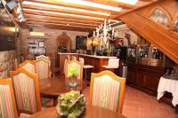 Lounge nebo bar v ubytování Hotel Merindad de Olite