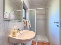 Łazienka w obiekcie Apartment Villa Alpa-1 by Interhome