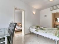 Posteľ alebo postele v izbe v ubytovaní Apartment Villa Alpa-4 by Interhome