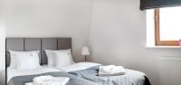 Postel nebo postele na pokoji v ubytování Apartamenty, Boutique Rooms Villa 82, MIEJSCE PRKINGOWE
