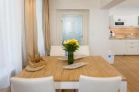 Kuchnia lub aneks kuchenny w obiekcie Apartments Villa Whitehouse