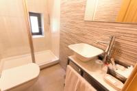 Un baño de Huerto San Antonio