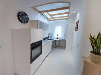 A kitchen or kitchenette at YourHome in Vico