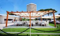 Reštaurácia alebo iné gastronomické zariadenie v ubytovaní Torre Del Sole