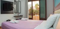 Alkion Hotelにあるベッド