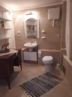 Kúpeľňa v ubytovaní Apartments Petra 23