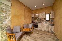 Kuchyňa alebo kuchynka v ubytovaní Olive Luxury Suites - ADULTS ONLY