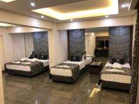 Postel nebo postele na pokoji v ubytování Venus Hotel
