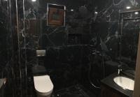 Koupelna v ubytování Venus Hotel