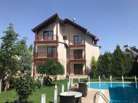 Bazén v ubytování Venus Hotel nebo v jeho okolí