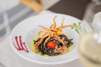 Mad på resortet eller i nærheden