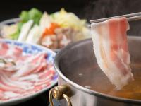 ホテルの敷地内または近くでの食事または食べ物