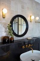 Koupelna v ubytování Boutique Hotel Mendi Argia