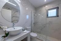 Kúpeľňa v ubytovaní Villa Amethyst