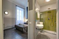 A bathroom at Al Consolato - Guest house