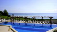 Bazén v ubytování Апартаменти Бяла Клиф на плажа - Apartments Byala Cliff First Line nebo v jeho okolí