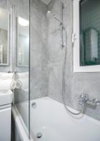 Kúpeľňa v ubytovaní Pine Beach Villa