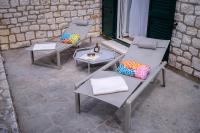 Posedenie v ubytovaní Pine Beach Villa