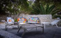 Posedenie v ubytovaní Pine Beach Villa