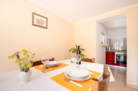 Kuchyňa alebo kuchynka v ubytovaní Apartment Frlan
