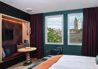 Sorell Hotel St. Peterにあるベッド