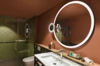 Sorell Hotel St. Peterにあるバスルーム