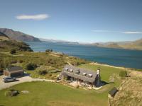 Buchanan Lodge - 60 acres on Wanaka lakefront