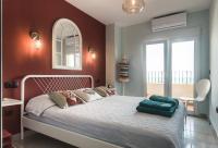 Posteľ alebo postele v izbe v ubytovaní Sea view Port Saplaya Apartments,2