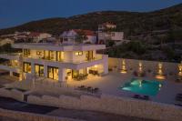 Bazén v ubytování Sea Star Villa - Vinjerac nebo v jeho okolí