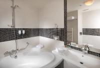 Koupelna v ubytování Holiday Inn Prague by IHG