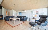 Posezení v ubytování Pet Friendly Home In Rømø With Kitchen
