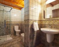 Kúpeľňa v ubytovaní Hotel Txoriene - Arrieta - HBI01298