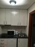 A kitchen or kitchenette at Apartamento Marina Nacional