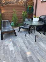 Patio alebo iná vonkajšia časť ubytovania 4 All Apart Hotel