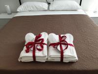A bed or beds in a room at Beautiful Dream