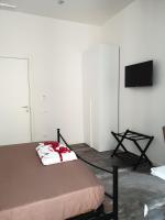 A television and/or entertainment centre at Beautiful Dream