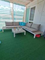 Posedenie v ubytovaní White-Pearl Mobile-Home