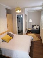 Posteľ alebo postele v izbe v ubytovaní Apartments Lalic
