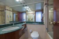 Ein Badezimmer in der Unterkunft Yam Suf by Isrotel Collection