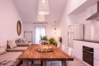 Una cocina o zona de cocina en CANDIL SUITE Origen