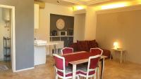 Posedenie v ubytovaní Apartmani N.May's