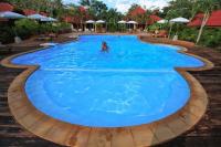 Bazén v ubytování Green View Village Resort nebo v jeho okolí
