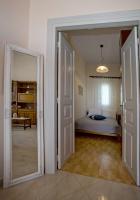 A bed or beds in a room at Xατζηράδος